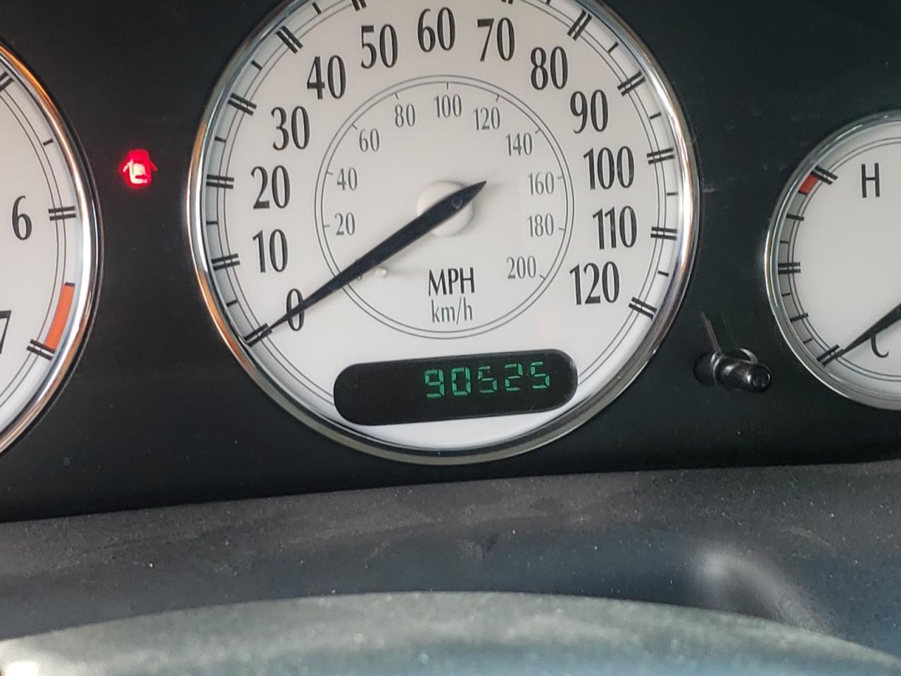 Photo 8 from auction – 2003 CHRYSLER 300M with VIN 2C3AE66G23H555338