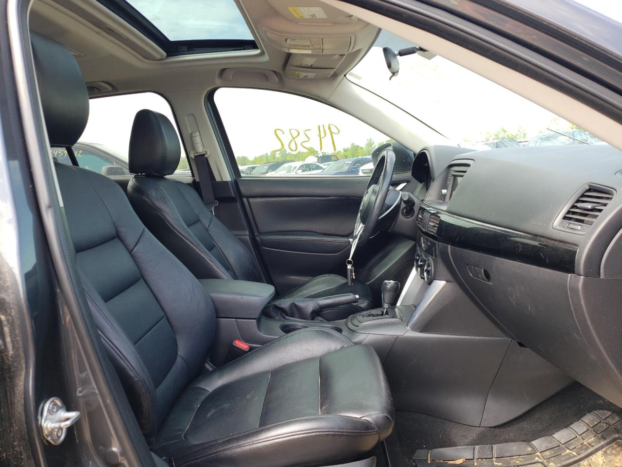 Photo 5 from auction – 2014 MAZDA CX-5 TOURI with VIN JM3KE2CY2E0328140