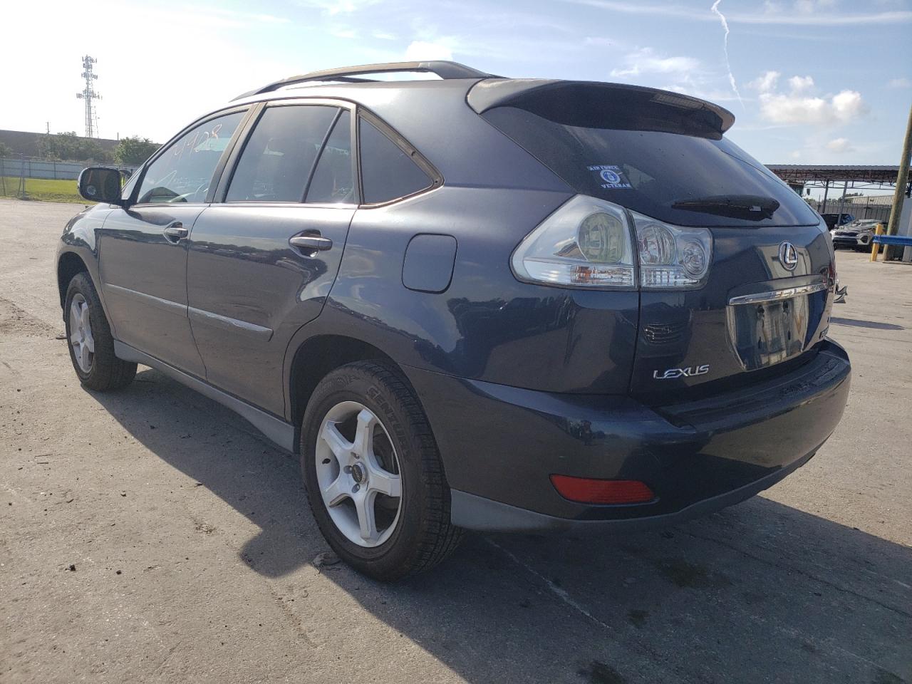 Photo 3 from auction – 2004 LEXUS RX 330 with VIN 2T2GA31U34C007353