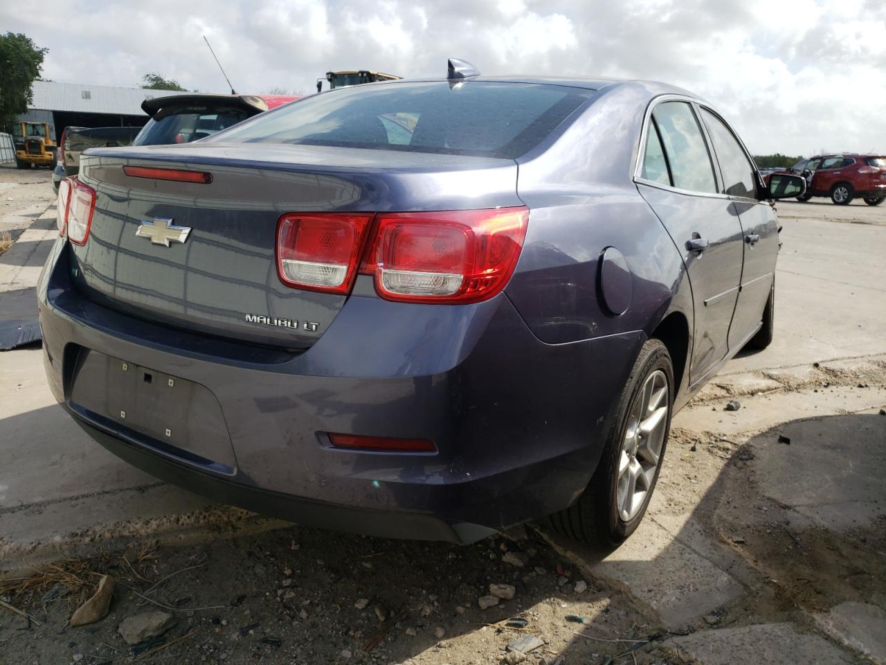 Photo 4 from auction – 2015 CHEVROLET MALIBU with VIN 1G11C5SL1FF157745