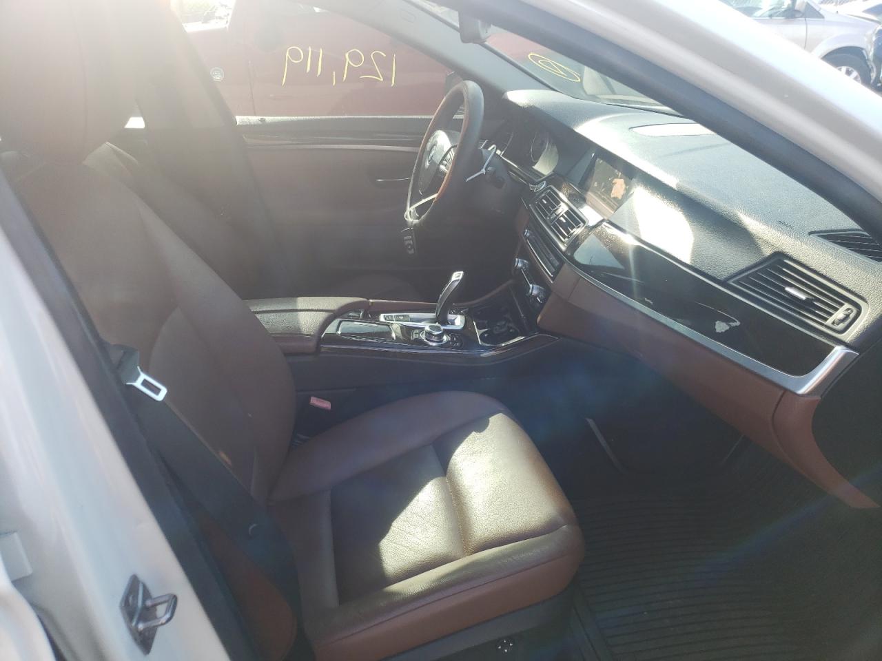 Photo 5 from auction – 2011 BMW 528 I with VIN WBAFR1C55BC738114