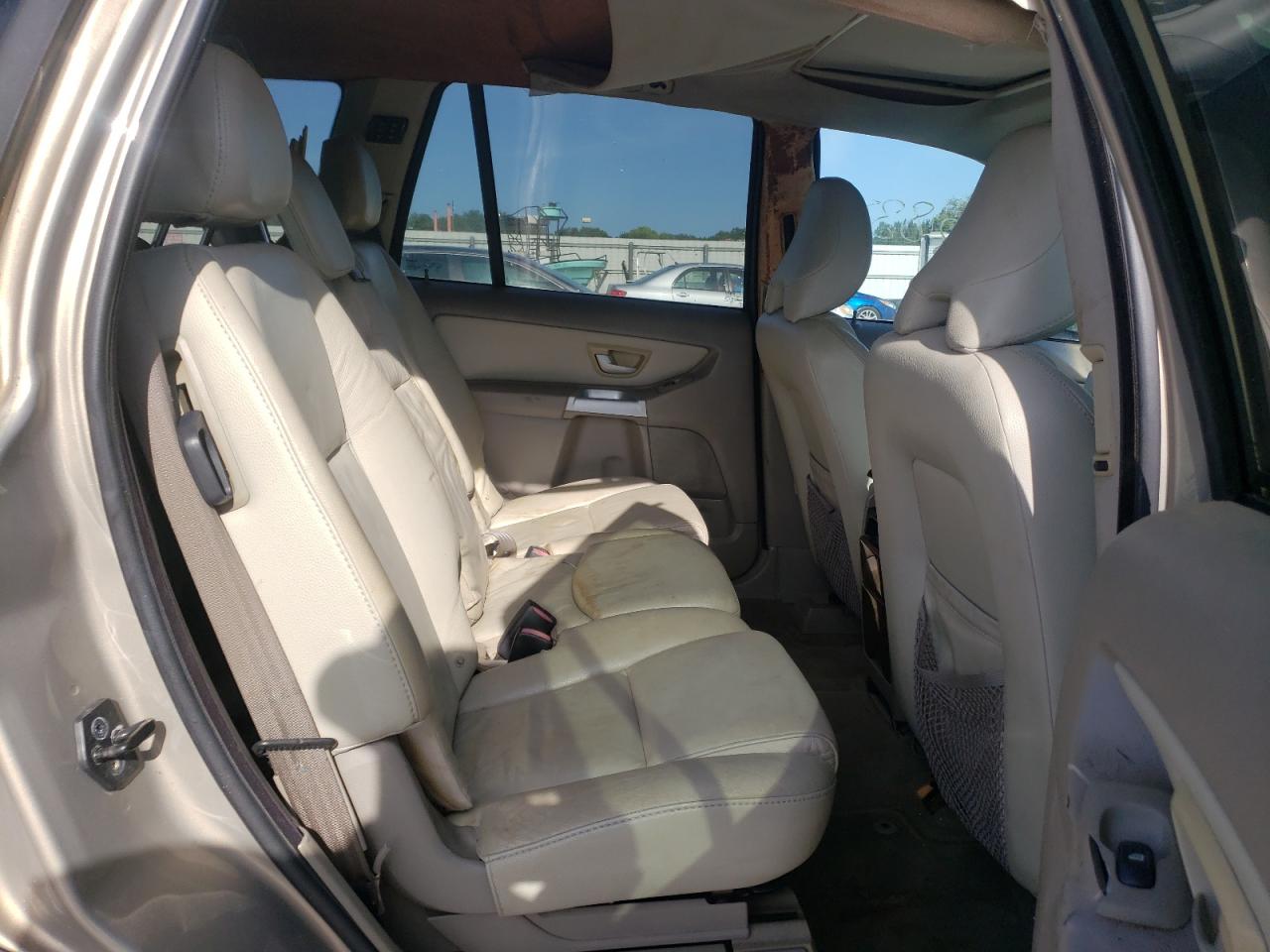 Photo 6 from auction – 2005 VOLVO XC90 with VIN YV1CY592X51195902