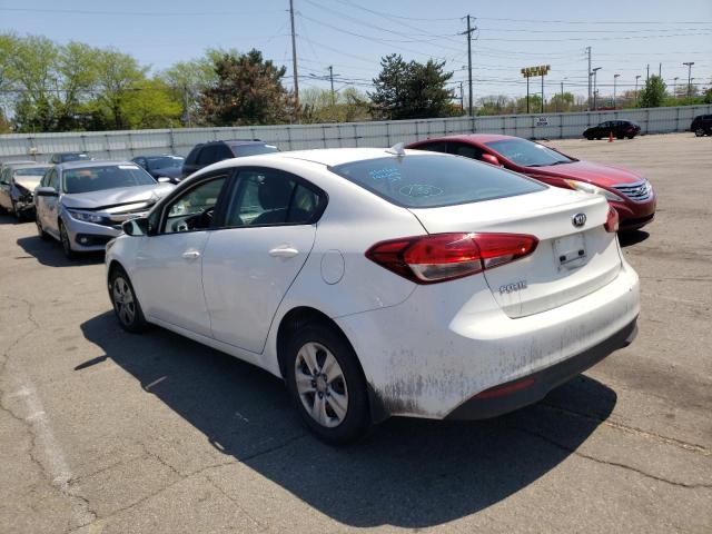 Photo 6 from auction – 2017 KIA FORTE LX with VIN 3KPFK4A78HE102513