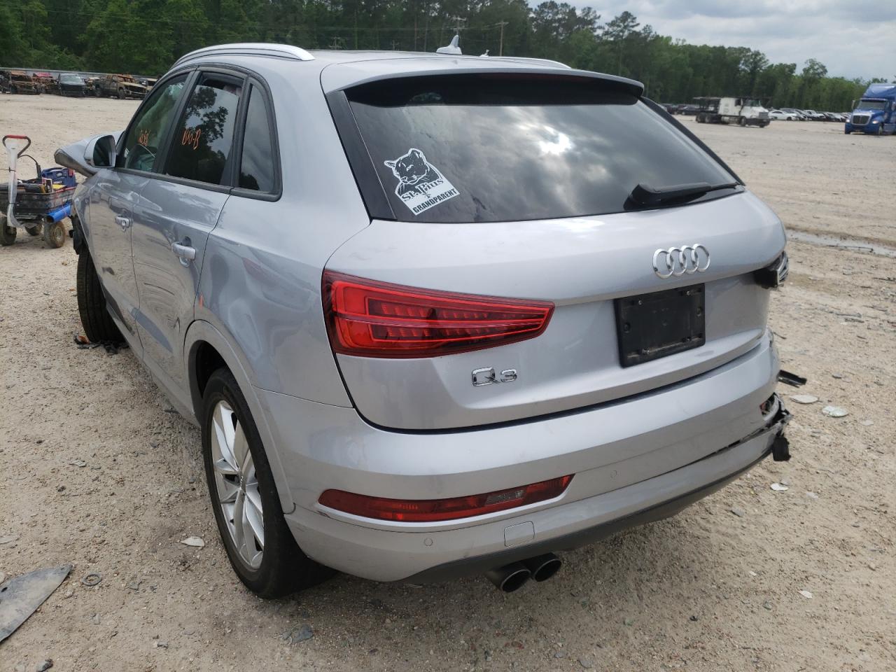 Photo 3 from auction – 2018 AUDI Q3 PREMIUM with VIN WA1BCCFS2JR010224