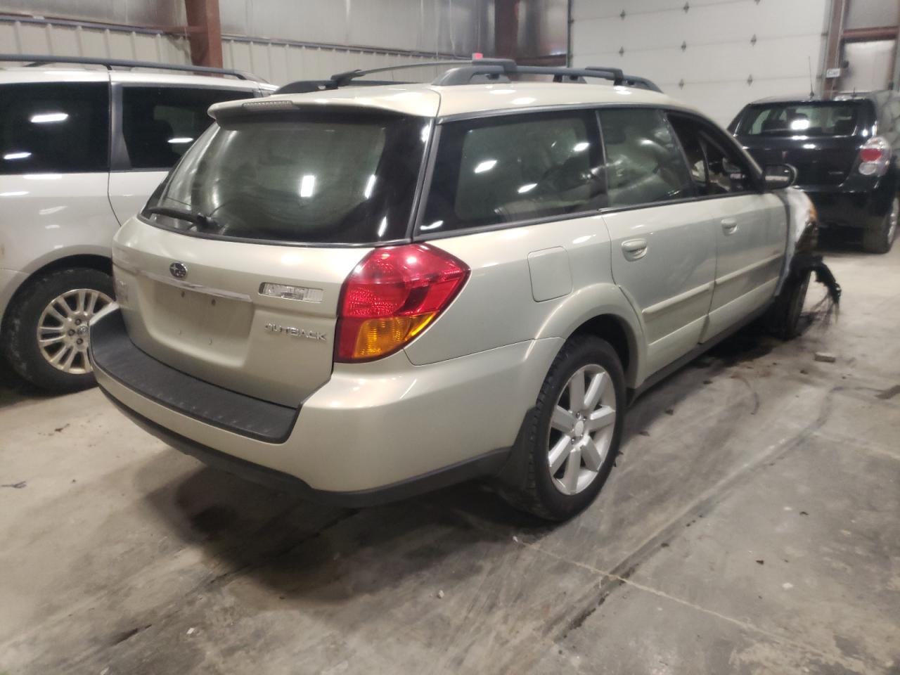 Photo 4 from auction – 2006 SUBARU LEGACY OUT with VIN 4S4BP62C867335243