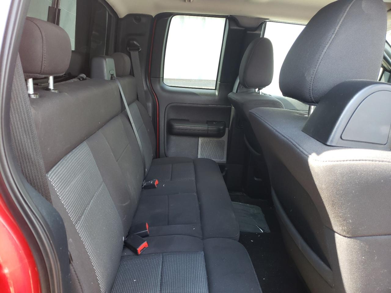 Photo 6 from auction – 2006 FORD F150 with VIN 1FTPX14546FA44580