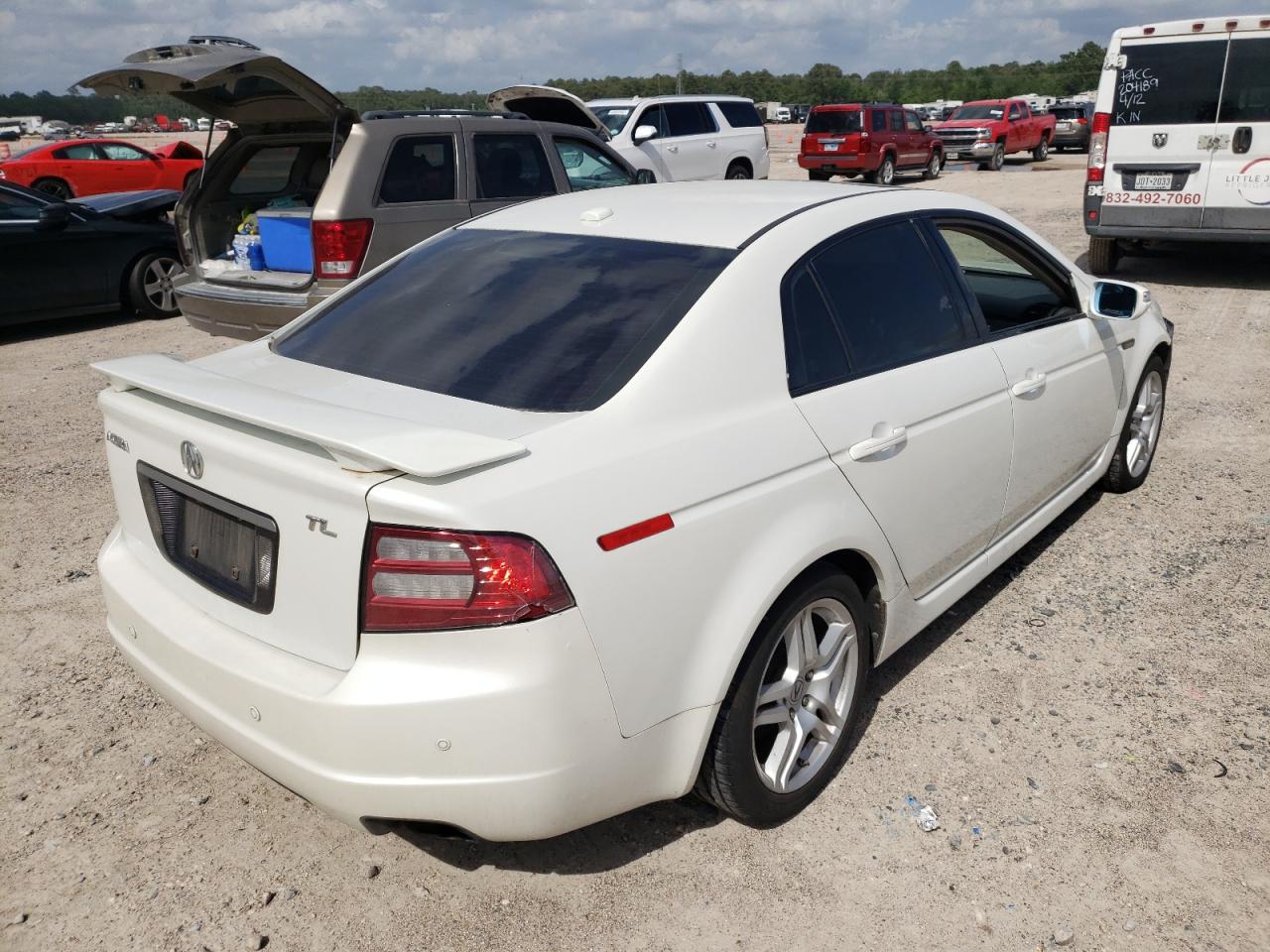 Photo 4 from auction – 2008 ACURA TL with VIN 19UUA66258A030581