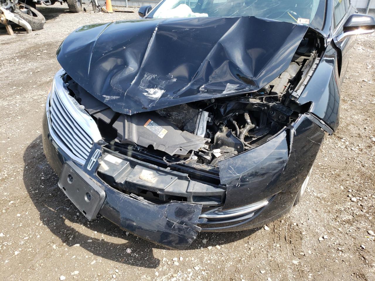 Photo 9 from auction – 2016 LINCOLN MKZ with VIN 3LN6L2J98GR601835