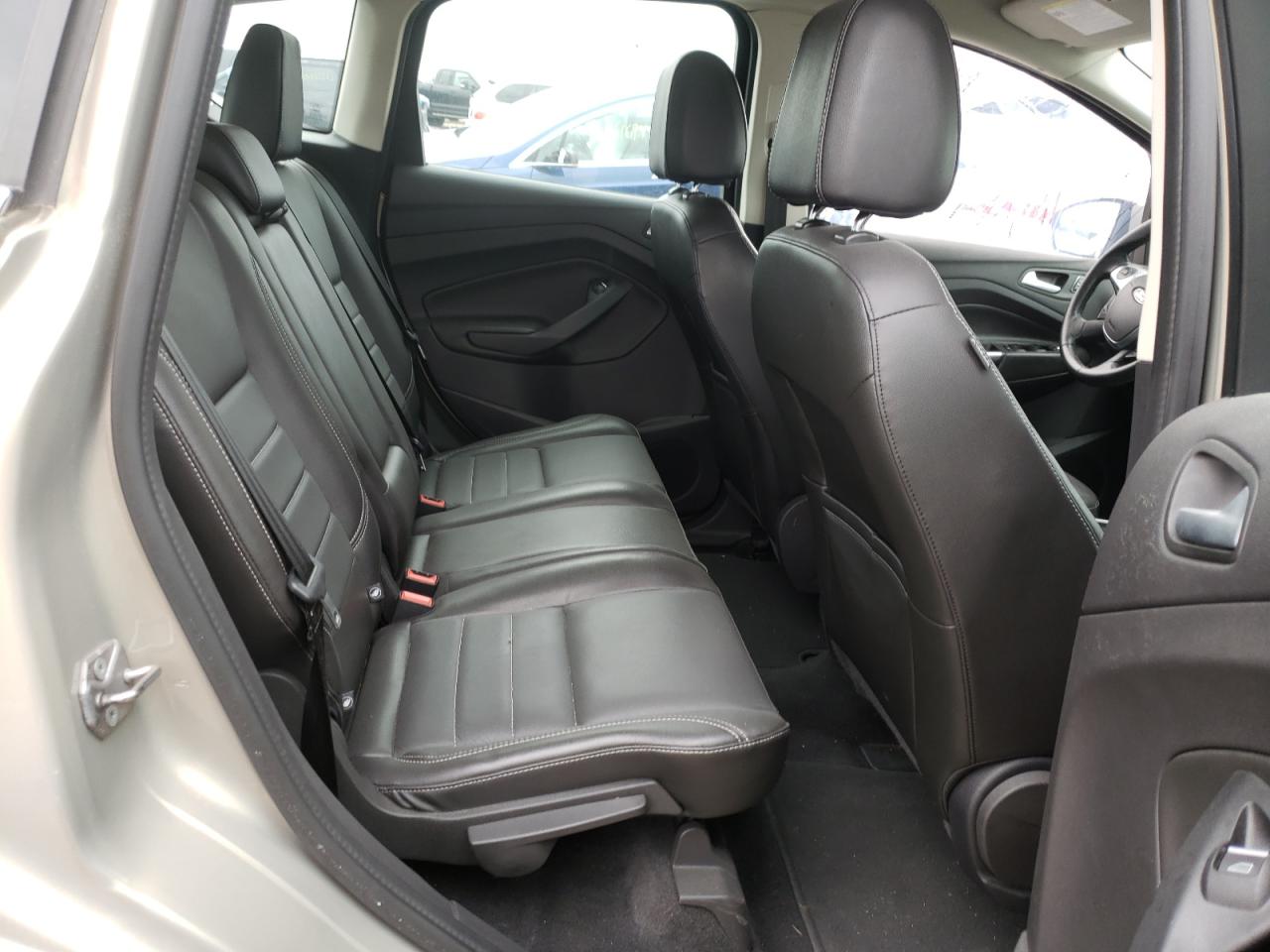 Фото 6 с аукциона – 2015 FORD C-MAX SEL с VIN 1FADP5BU1FL120865