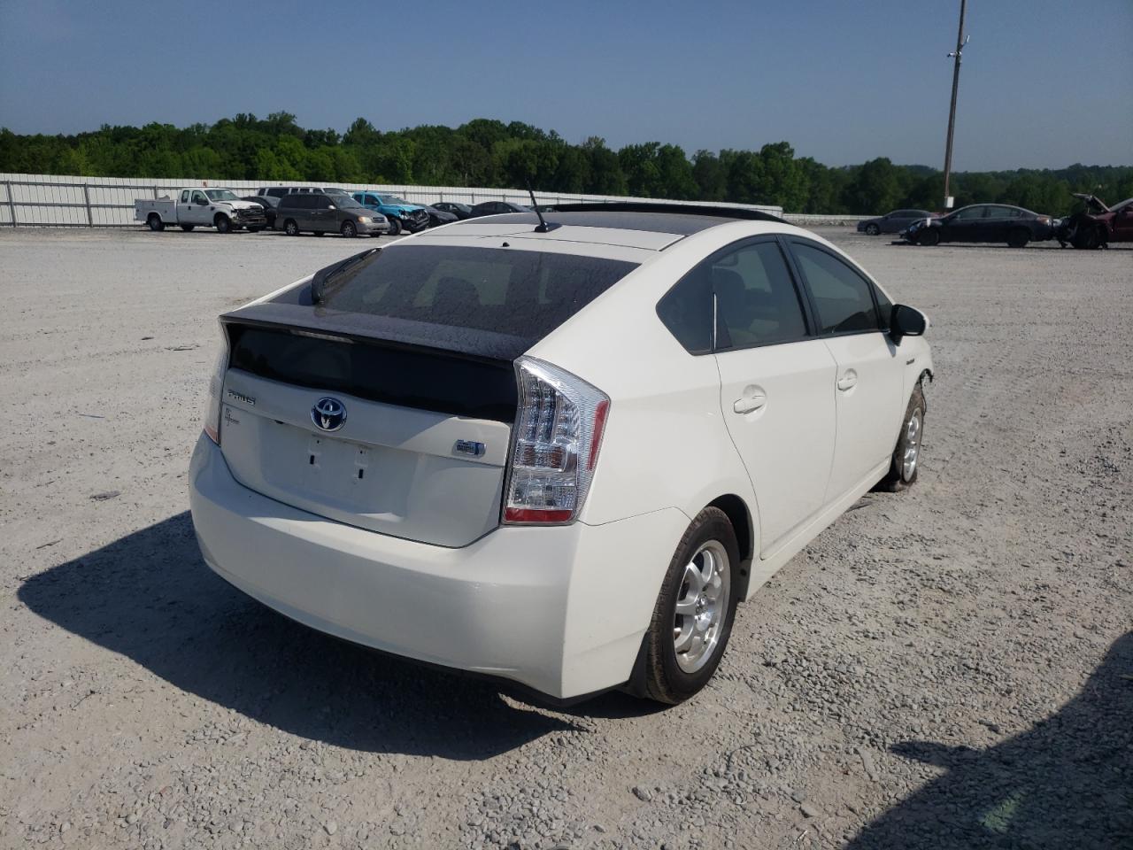 Photo 4 from auction – 2011 TOYOTA PRIUS with VIN JTDKN3DUXB1399327