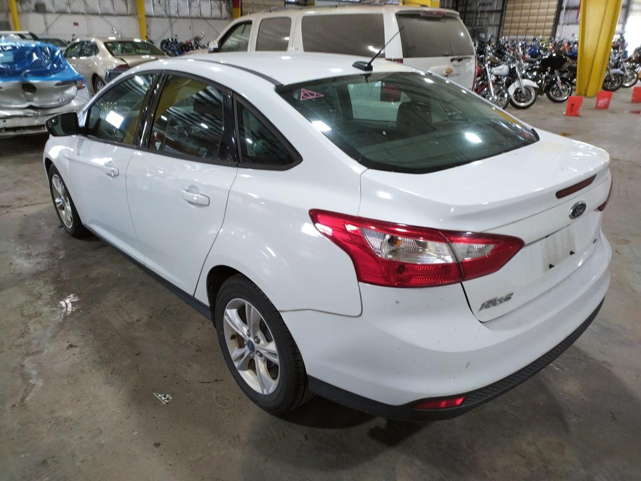 Photo 3 from auction – 2013 FORD FOCUS SE with VIN 1FADP3F26DL341629
