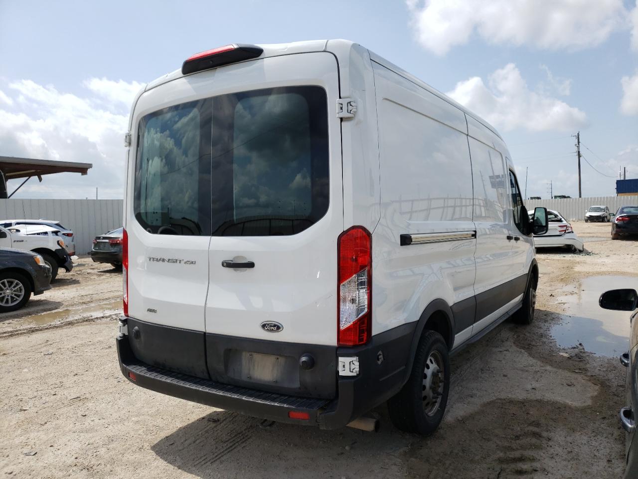 Photo 4 from auction – 2020 FORD TRANSIT T- with VIN 1FTBR2C89LKA09395