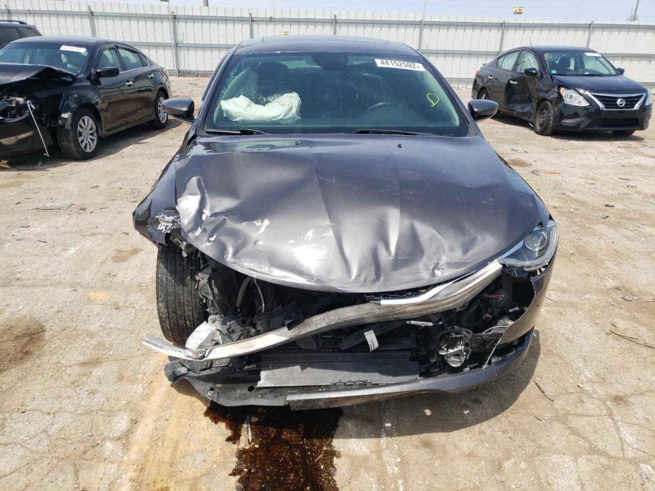 Photo 9 from auction – 2016 CHRYSLER 200 C with VIN 1C3CCCCB4GN101577