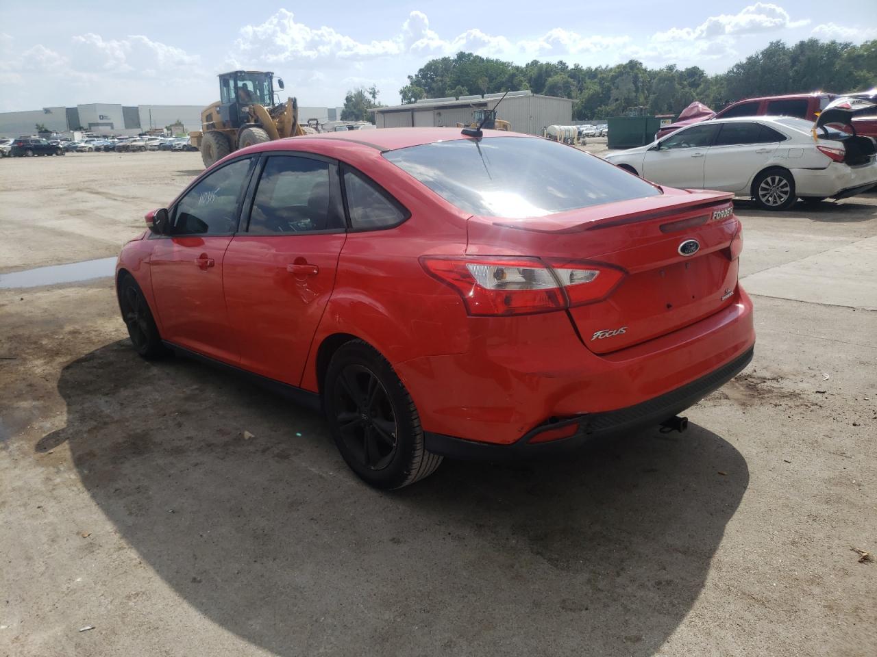 Photo 3 from auction – 2014 FORD FOCUS SE with VIN 1FADP3F27EL165238