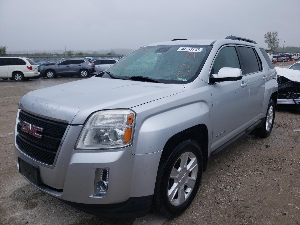 Photo 2 from auction – 2013 GMC TERRAIN SL with VIN 2GKALUEK8D6295797