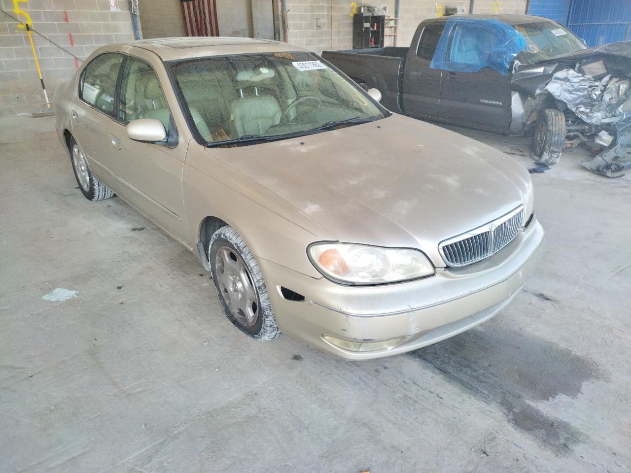 Photo 1 from auction – 2000 INFINITI I30 with VIN JNKCA31A9YT123811
