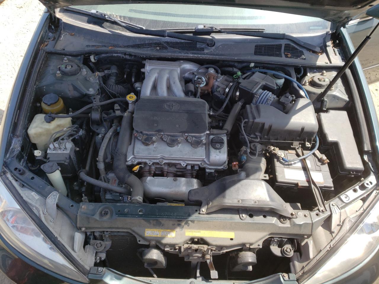 Photo 7 from auction – 2002 TOYOTA CAMRY LE with VIN JTDBF30KX20010239