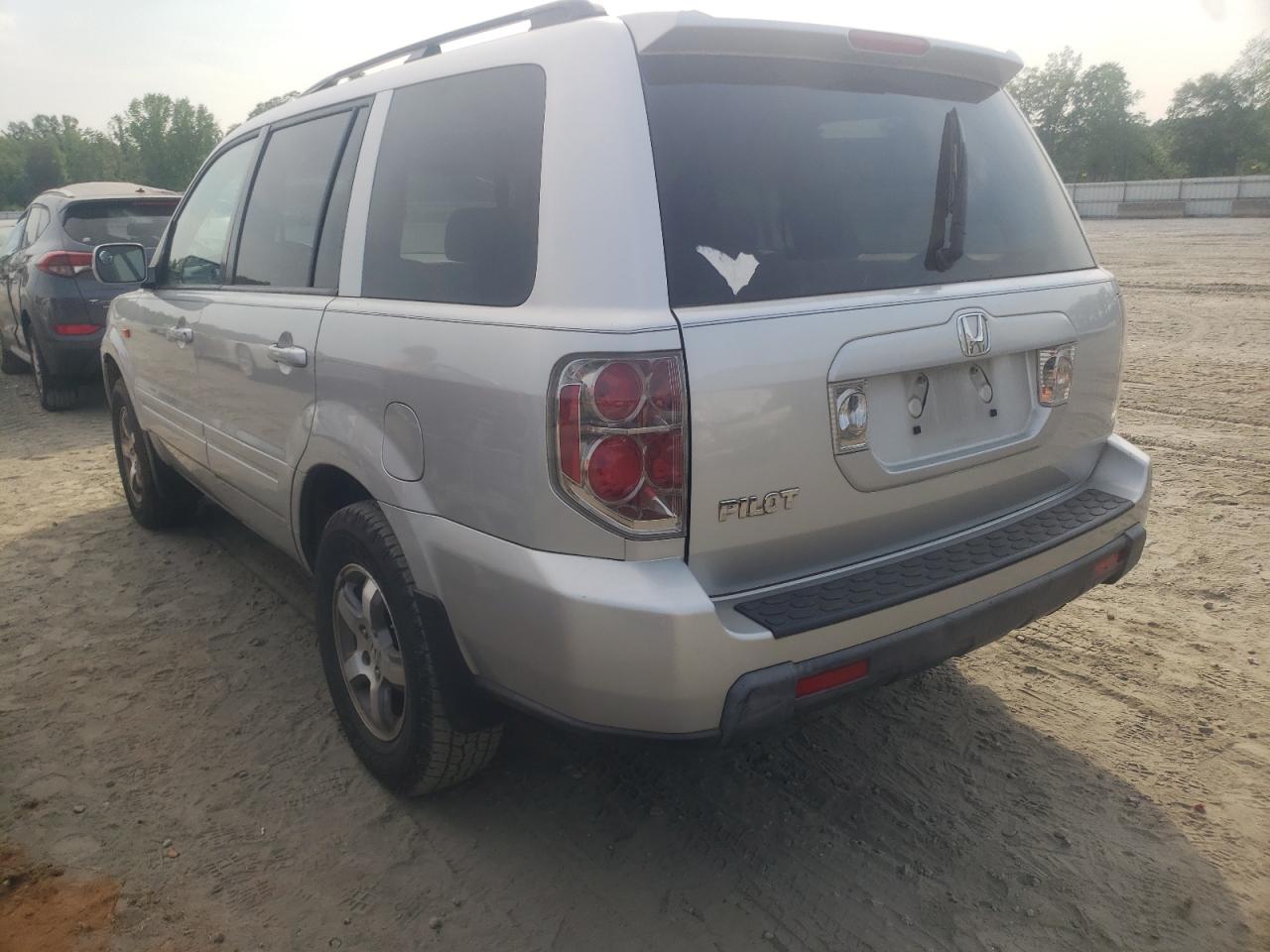 Photo 3 from auction – 2008 HONDA PILOT SE with VIN 5FNYF28348B026769