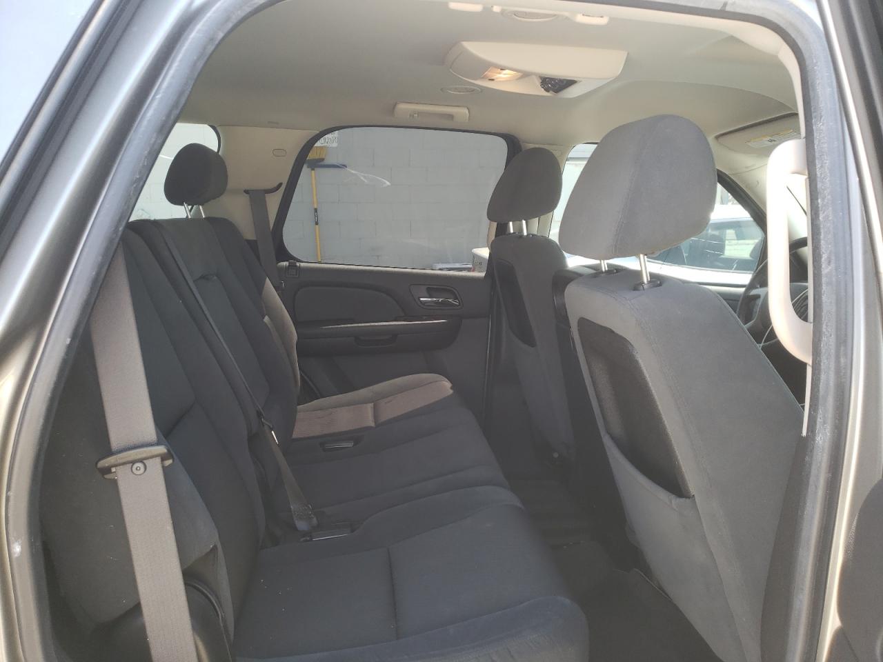 Photo 6 from auction – 2009 GMC YUKON SLE with VIN 1GKFC23C79R175734