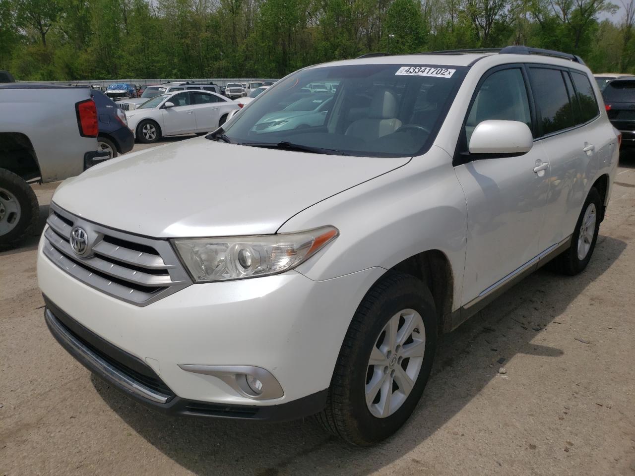 Photo 2 from auction – 2012 TOYOTA HIGHLANDER with VIN 5TDBK3EH4CS142727