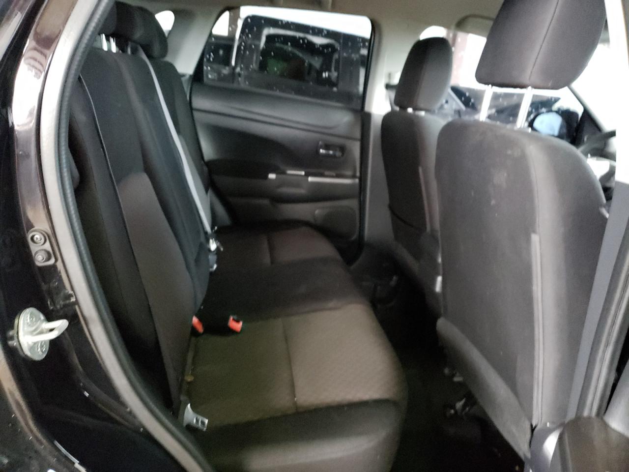 Photo 6 from auction – 2019 MITSUBISHI OUTLANDER with VIN JA4AP3AU1KU017561