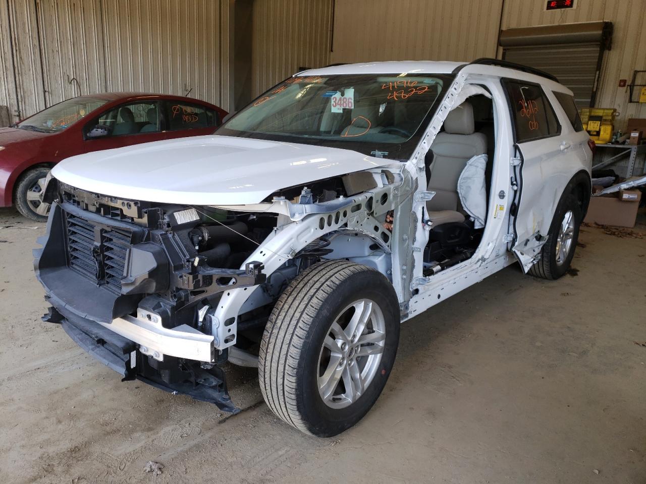 Photo 2 from auction – 2020 FORD EXPLORER X with VIN 1FMSK8DH6LGB44192