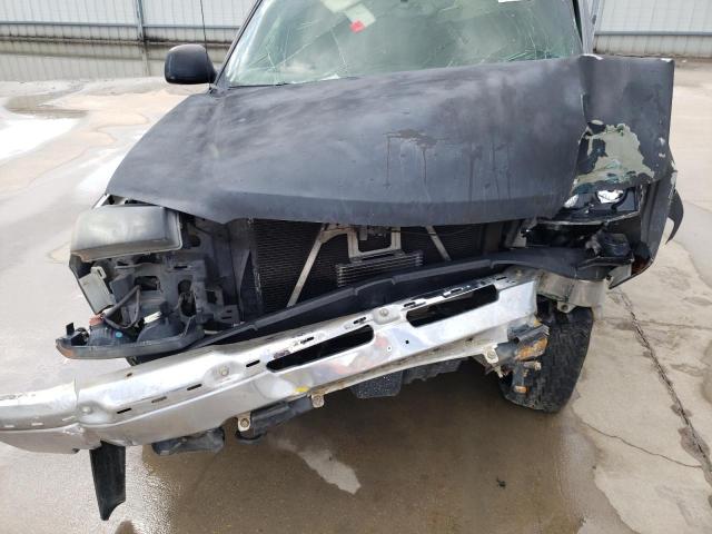Photo 7 from auction – 2003 CHEVROLET SILVERADO with VIN 2GCEK19T231176589