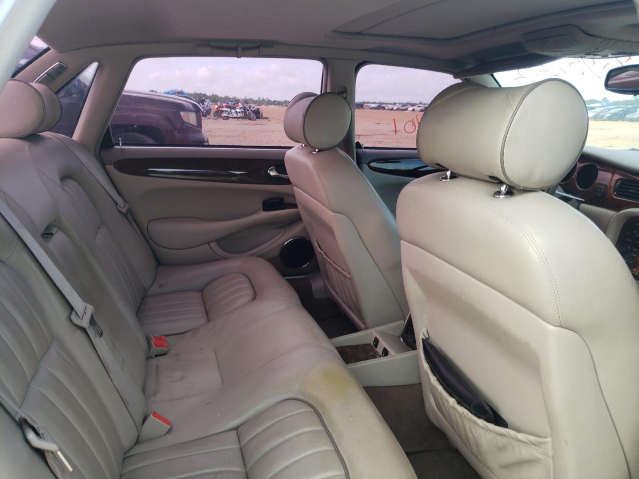 Photo 6 from auction – 2002 JAGUAR XJ8 with VIN SAJDA14CX2LF49557