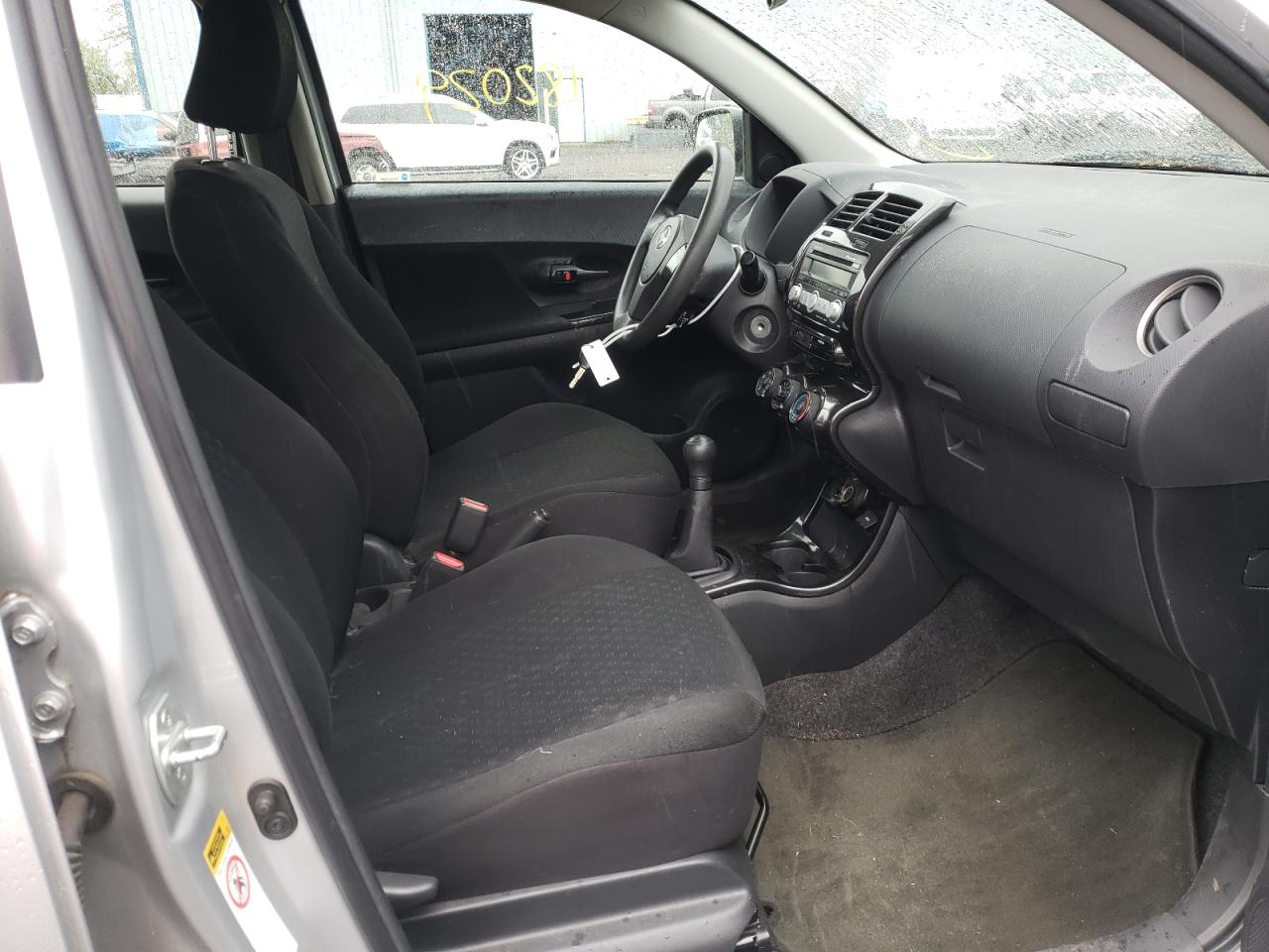 Photo 5 from auction – 2008 TOYOTA SCION XD with VIN JTKKU10478J032299