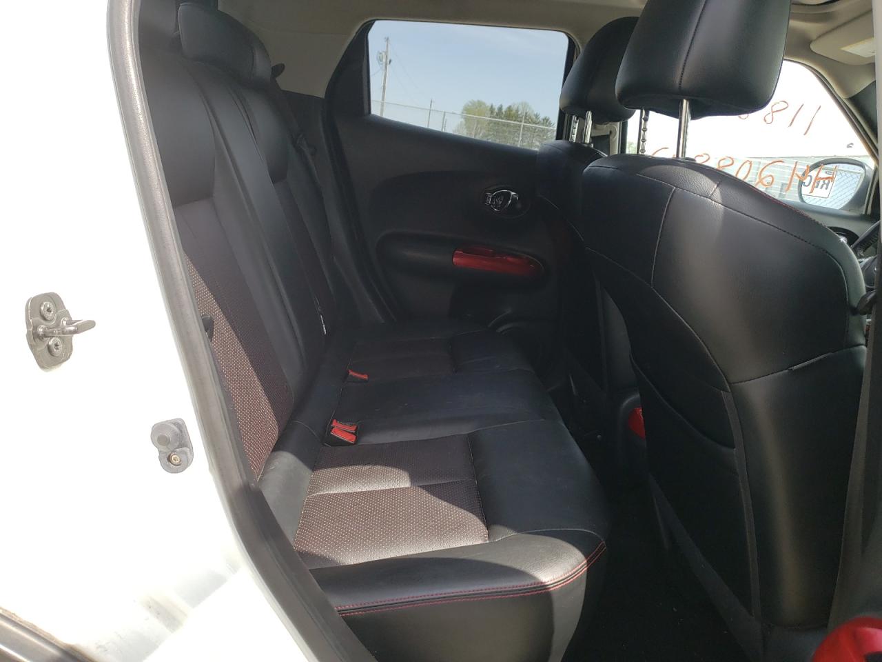 Photo 6 from auction – 2013 NISSAN JUKE S with VIN JN8AF5MV1DT211464