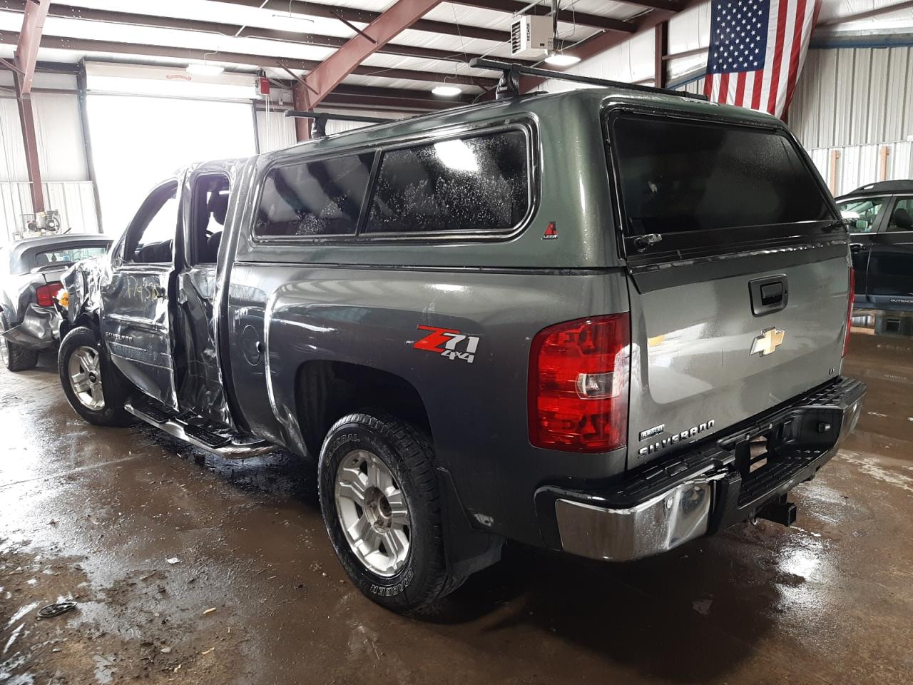 Photo 3 from auction – 2011 CHEVROLET SILVERADO with VIN 1GCRKSE37BZ397012