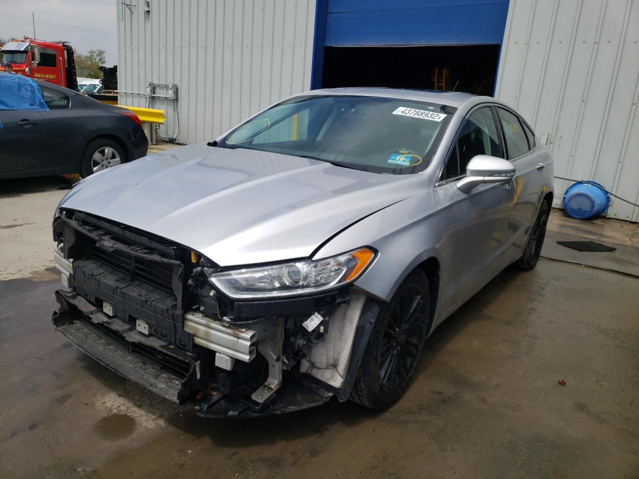Photo 2 from auction – 2016 FORD FUSION SE with VIN 3FA6P0HD4GR169211