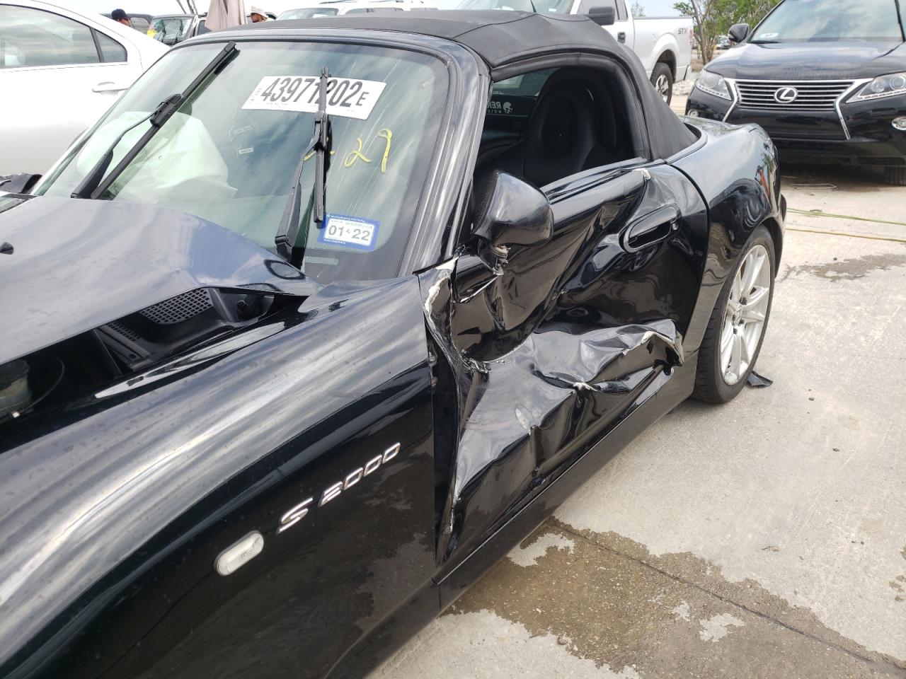 Photo 10 from auction – 2004 HONDA S2000 with VIN JHMAP214X4T004931