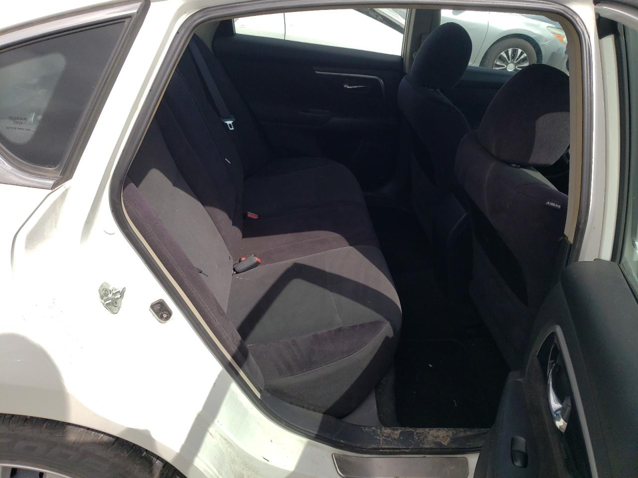 Photo 6 from auction – 2013 NISSAN ALTIMA 2.5 with VIN 1N4AL3AP0DN579790