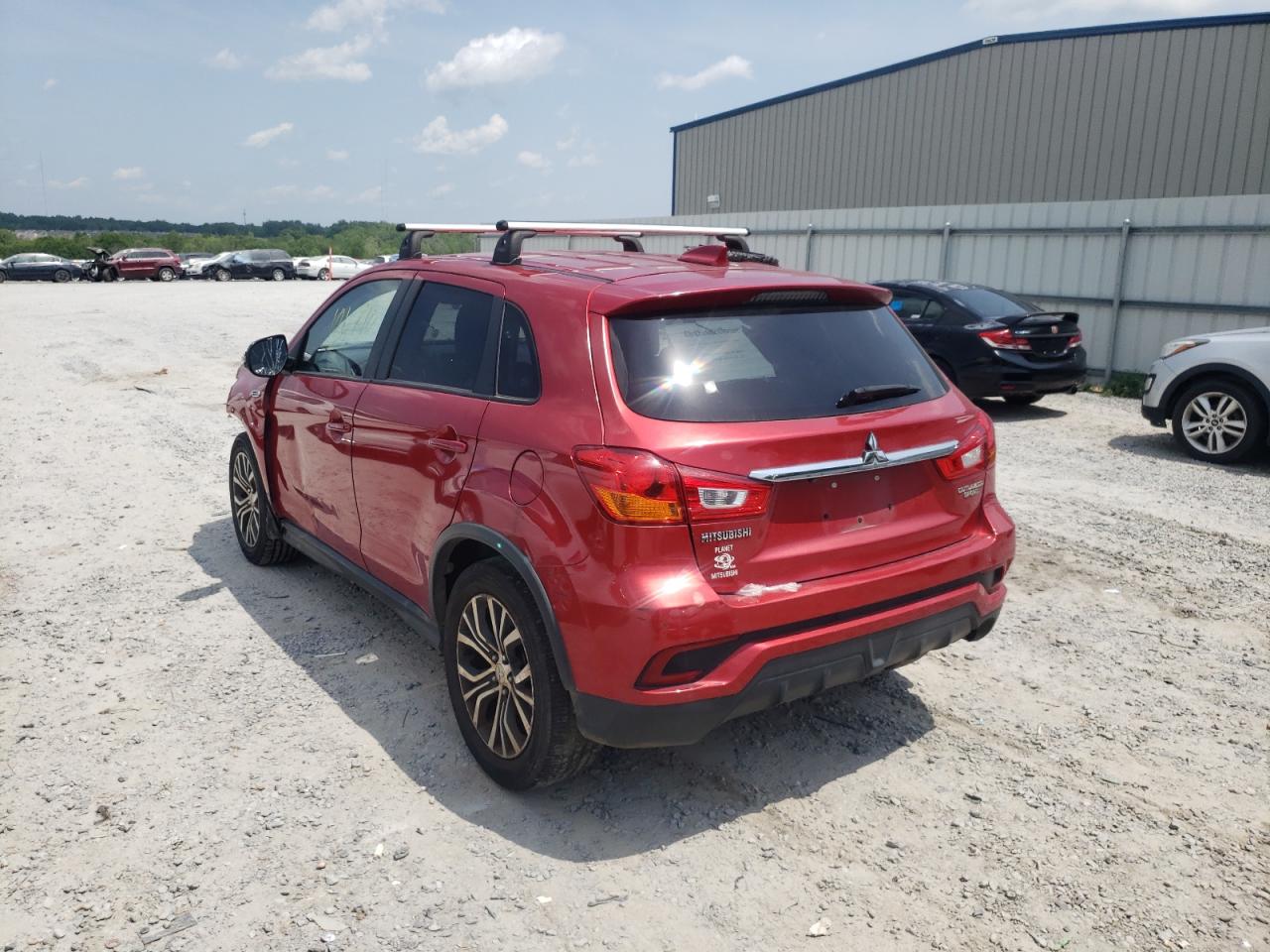 Photo 3 from auction – 2018 MITSUBISHI OUTLANDER with VIN JA4AP3AU4JZ004370
