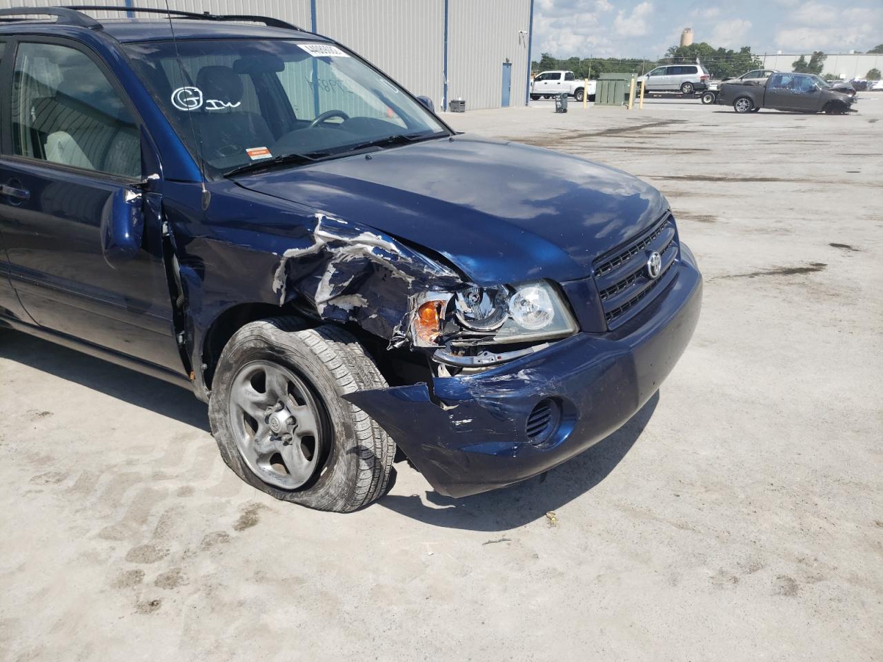 Photo 20 from auction – 2003 TOYOTA HIGHLANDER with VIN JTEGF21A930095853