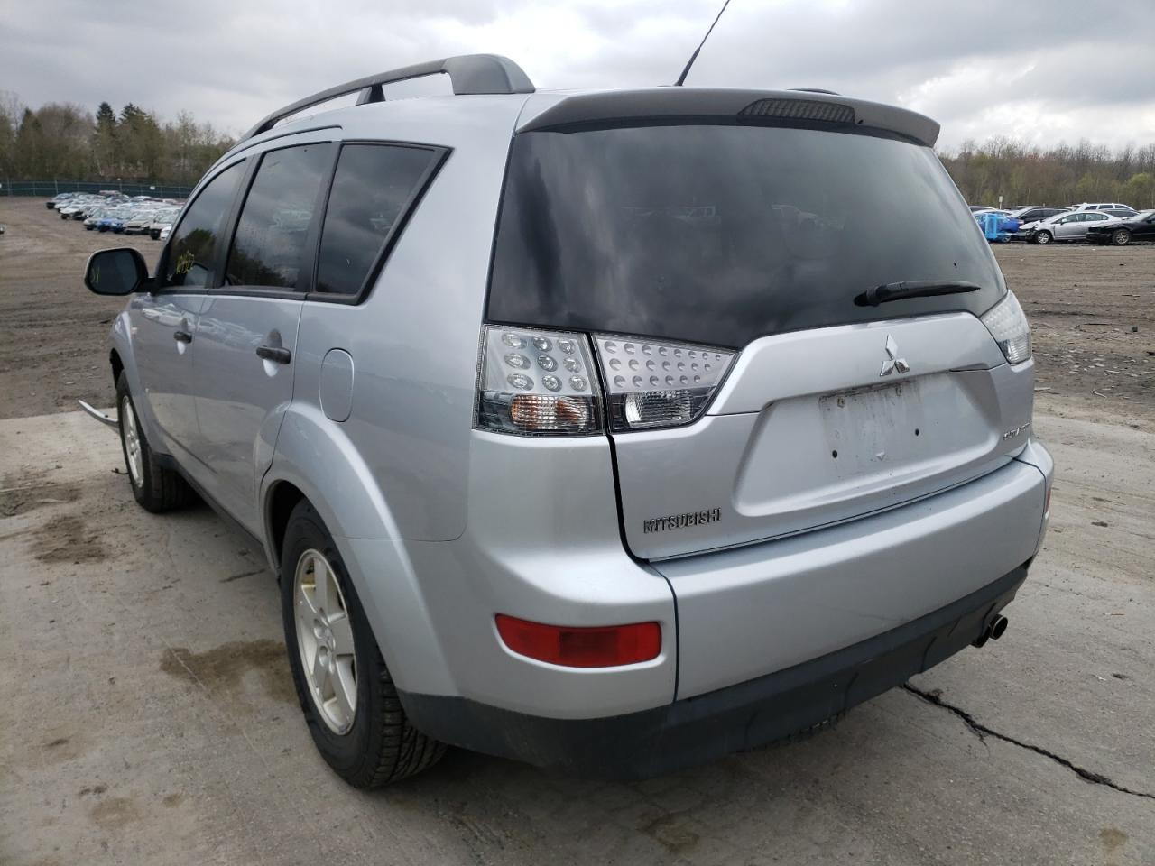 Photo 3 from auction – 2007 MITSUBISHI OUTLANDER with VIN JA4MT31X27Z006744