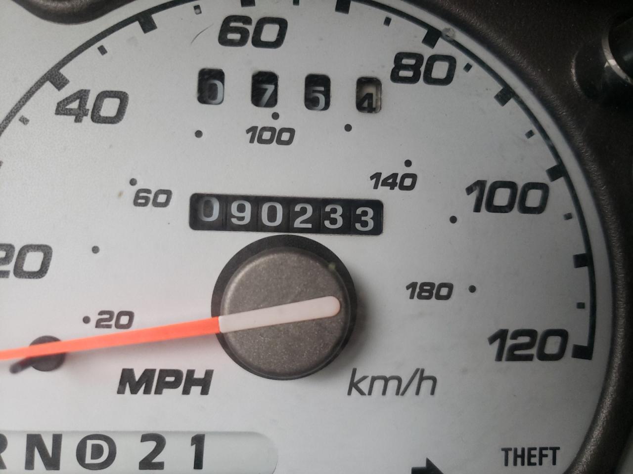 Photo 8 from auction – 2001 FORD EXPLORER S with VIN 1FMZU67E01UA15166