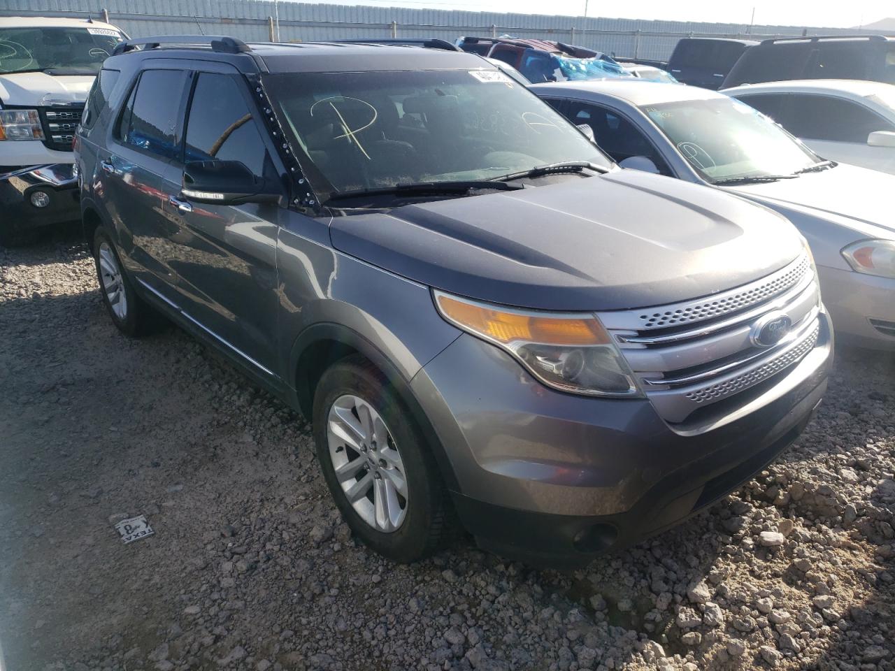 FORD EXPLORER X 2013 مع رقم تعريف المركبة 1FM5K7D81DGC72350 - صورة من المزاد