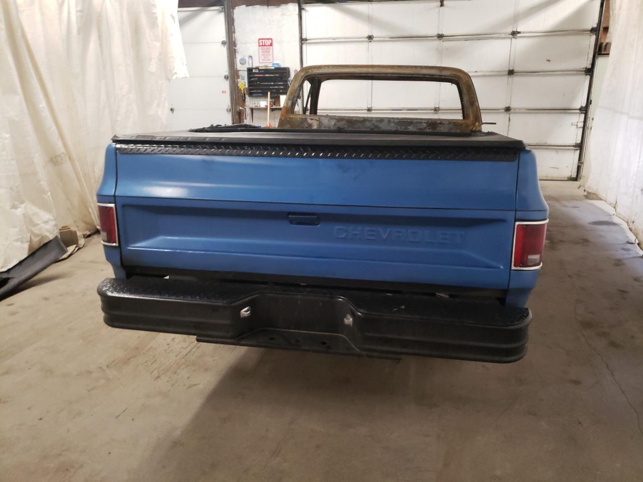 Photo 6 from auction – 1986 CHEVROLET C20 with VIN 1GCEC24H3GJ101983