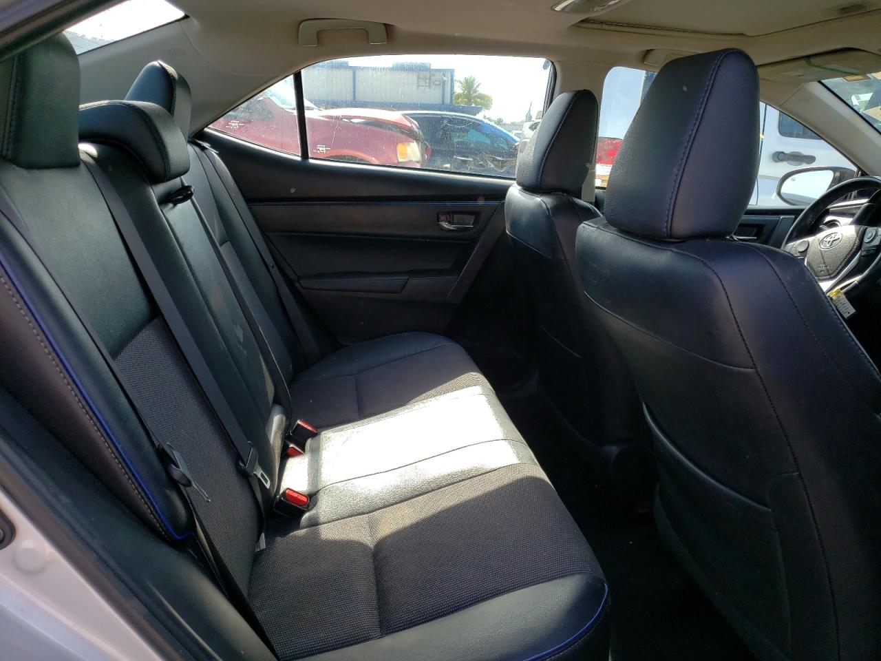 Photo 6 from auction – 2017 TOYOTA COROLLA L with VIN 2T1BURHE0HC783890
