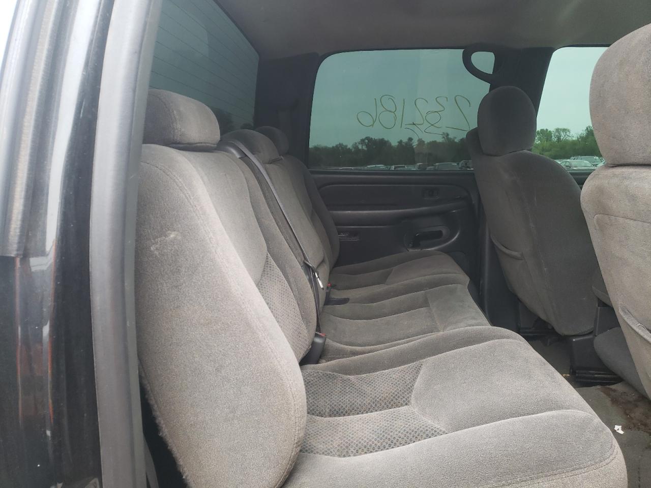 صورة رقم 6 من المزاد - 2005 CHEVROLET SILVERADO مع VIN 1GCHK23U55F855479