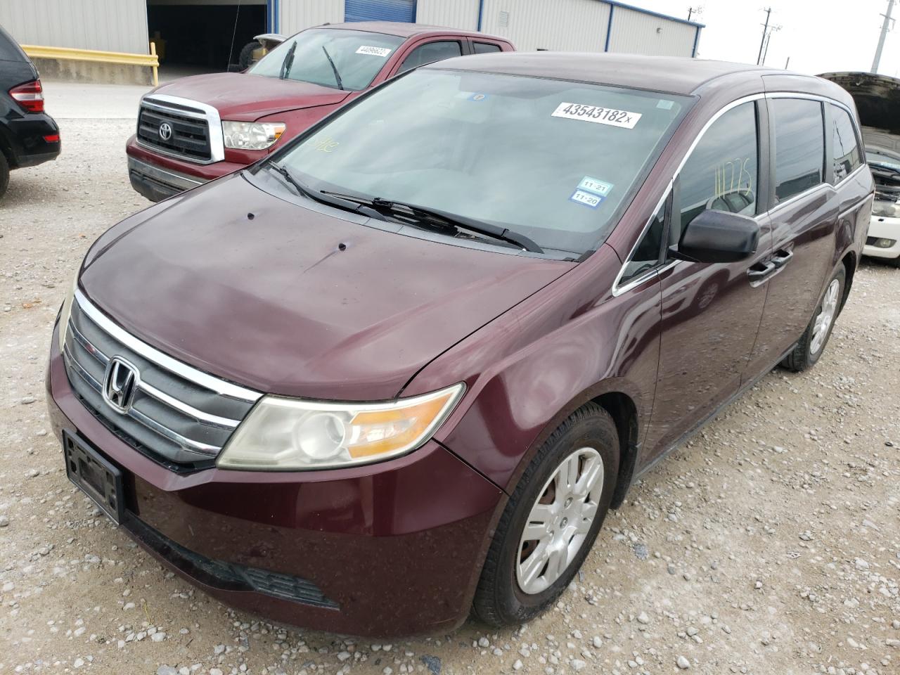 Photo 2 from auction – 2012 HONDA ODYSSEY LX with VIN 5FNRL5H24CB139362