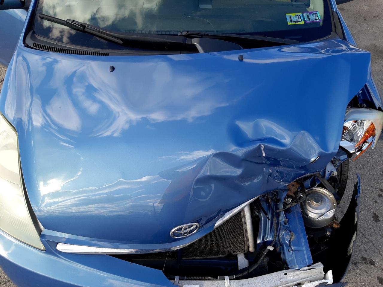 Photo 7 from auction – 2007 TOYOTA PRIUS with VIN JTDKB20U977663263