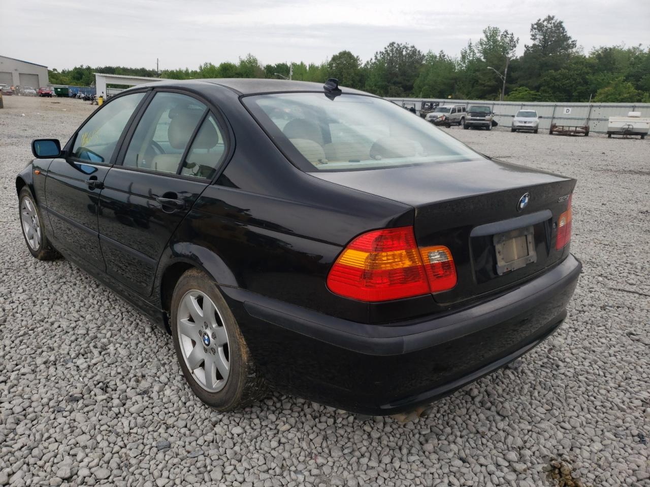 Photo 3 from auction – 2005 BMW 325 I with VIN WBAEV33475KW17363