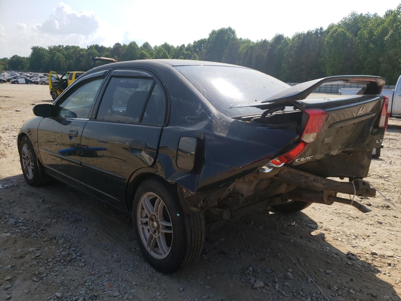 Photo 3 from auction – 2005 HONDA CIVIC LX with VIN 2HGES156X5H513635
