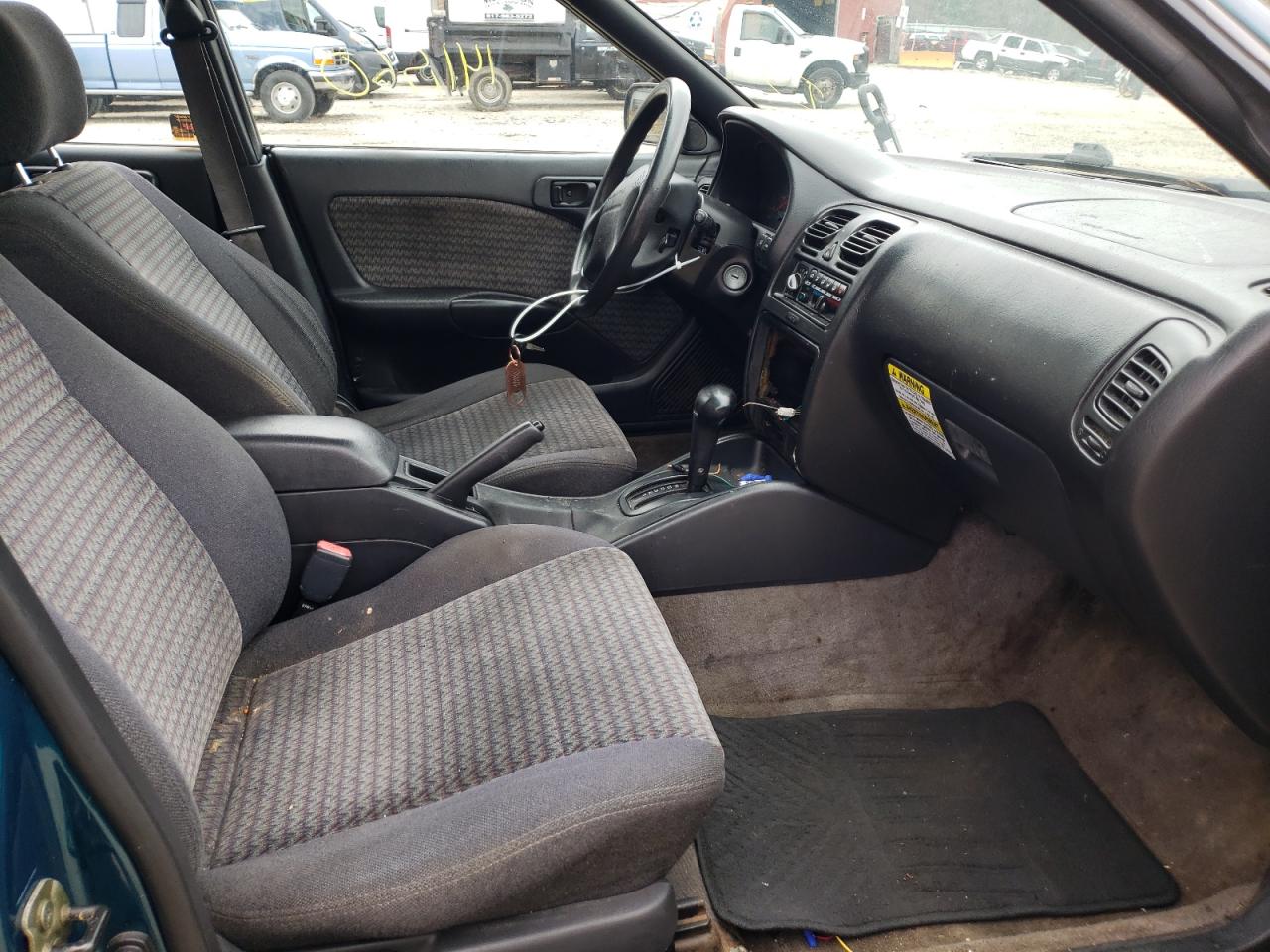 Photo 5 from auction – 1999 SUBARU LEGACY with VIN 4S3BG6850X7601255