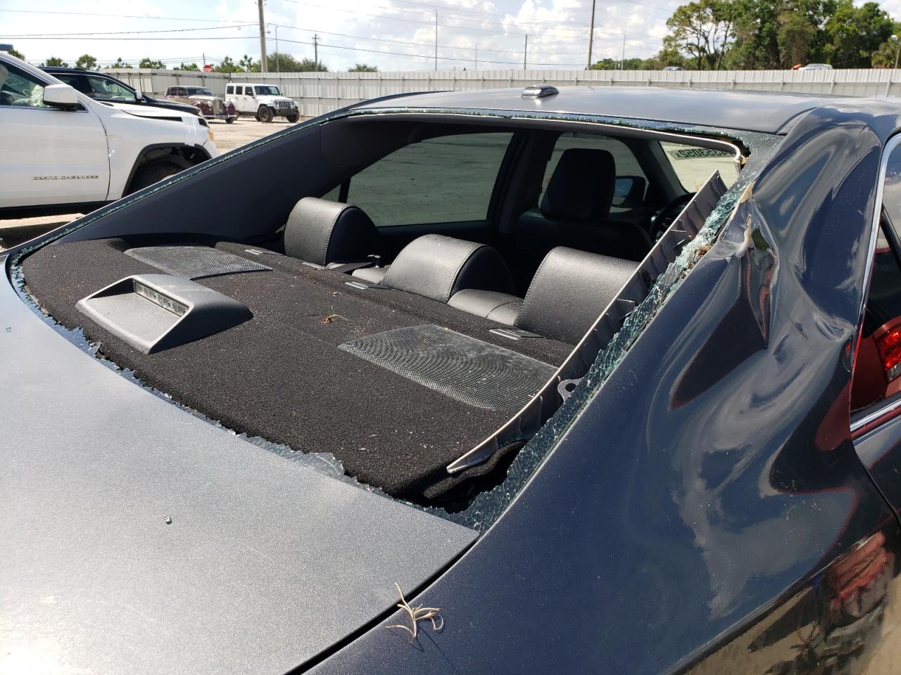 Photo 9 from auction – 2012 TOYOTA CAMRY BASE with VIN 4T1BF1FK9CU018303