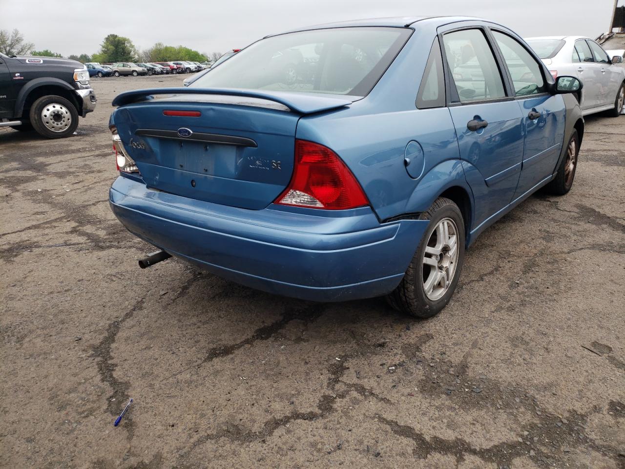 Photo 4 from auction – 2001 FORD FOCUS SE with VIN 1FAFP34381W142368