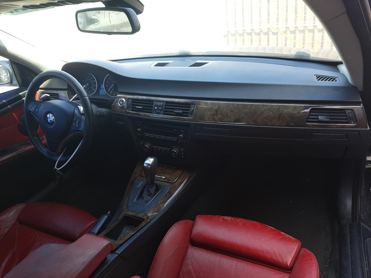 Photo 9 from auction – 2007 BMW 335 I with VIN WBAWB73517P036136